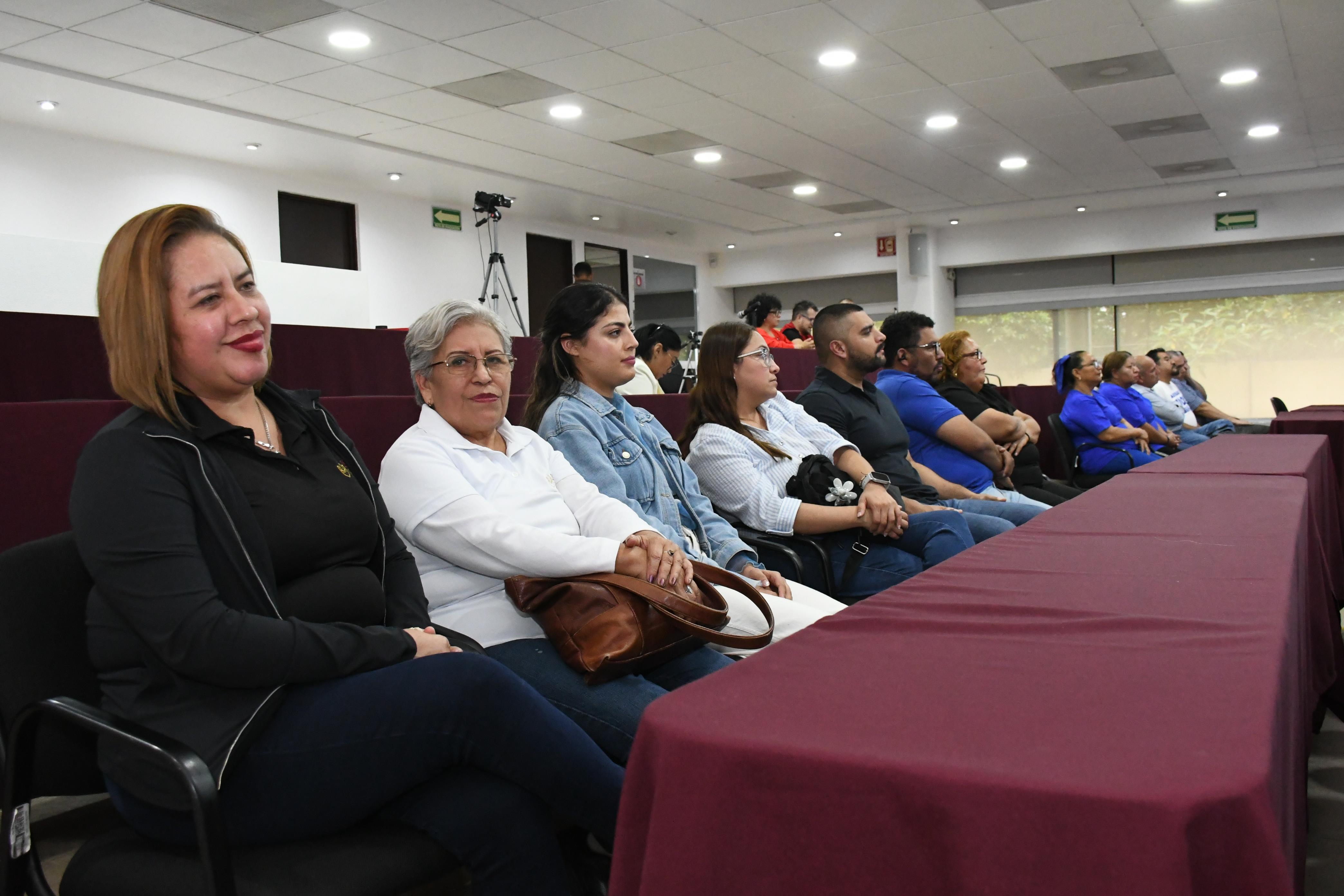 Visita compañeros de Tamaulipas, Sección XXXVII